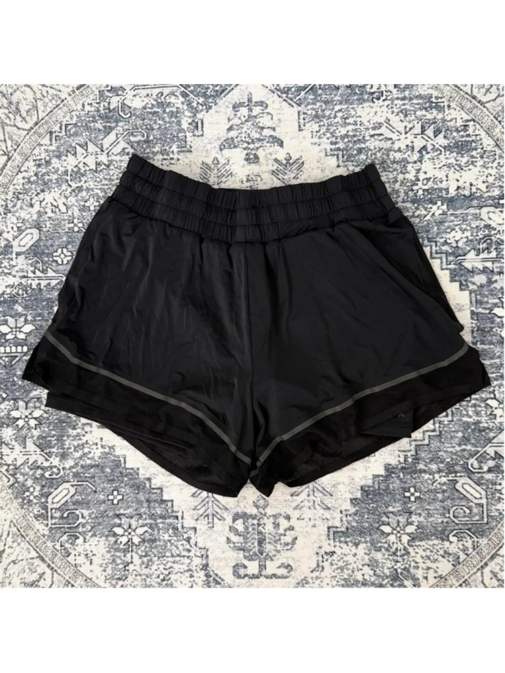Equinox black athletic lined running shorts - Size M